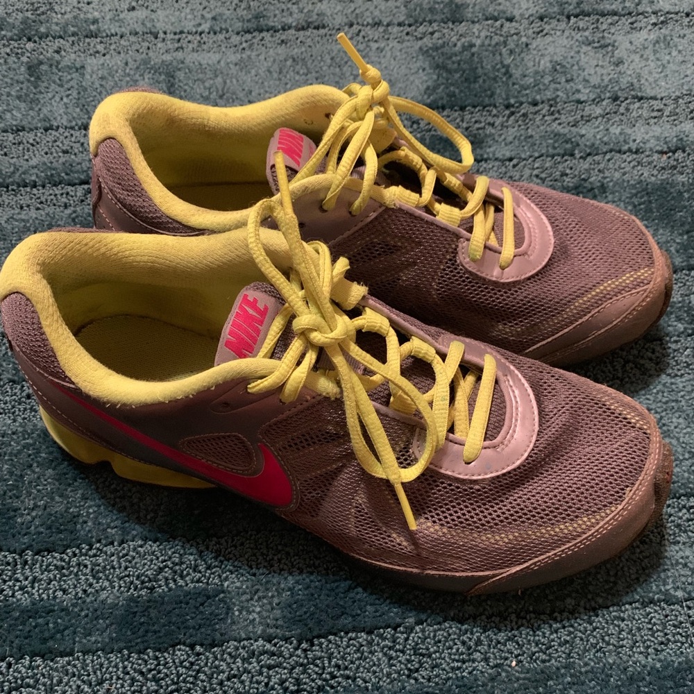 Nike Shoes Woman’s 9